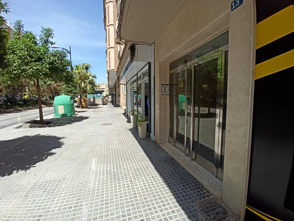Holidays2Malaga Salitre 3 Bedroom Up To 7 People High Speed Wifi 外观 照片